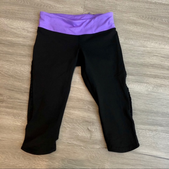 đź’•LULULEMON Ruffle Crop Legging - Picture 3 of 8